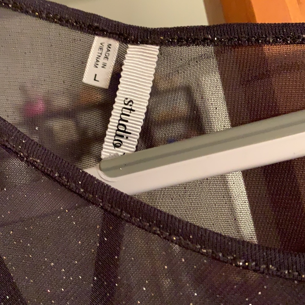 Shirt - Picture 2 of 4